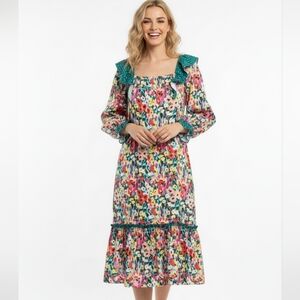Crosby by Mollie Burch Floral Scrunched Midi Dress size Medium